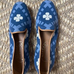 Stubbs & Wootton Blue and White Needlepoint Flats